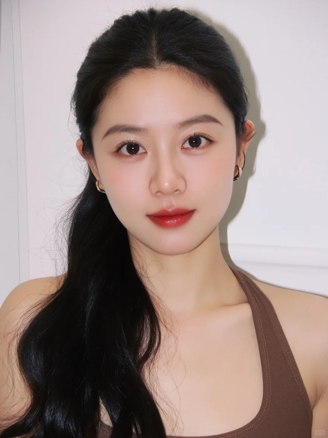 5 tướng môi "vàng mười", ai sở hữu dễ giàu sang, sống thọ, đời viên mãn - Ảnh 2. 5 tướng môi "vàng mười", ai sở hữu dễ giàu sang, sống thọ, đời viên mãn - Ảnh 2.