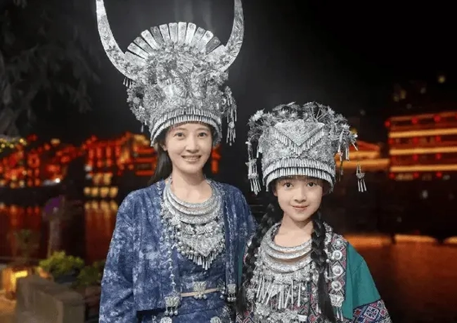 Bị mắng "lợi dung con để kiếm tiền", nam diễn viên đình đám phản bác bằng 1 câu khiến dư luận câm nín - Ảnh 1. Bị mắng "lợi dung con để kiếm tiền", nam diễn viên đình đám phản bác bằng 1 câu khiến dư luận câm nín - Ảnh 1.