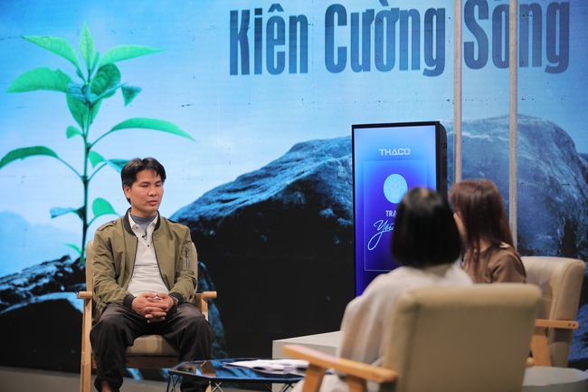 Câu chuyện xúc động về người phụ nữ 11 năm "không rơi nước mắt", kiên cường gồng gánh gia đình, chăm chồng bệnh nặng - Ảnh 4. Câu chuyện xúc động về người phụ nữ 11 năm "không rơi nước mắt", kiên cường gồng gánh gia đình, chăm chồng bệnh nặng - Ảnh 4.