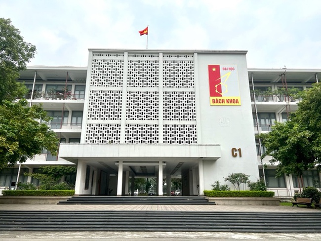 4 "ông lớn" đào tạo Công nghệ thông tin tại Việt Nam: Trường nào cũng có điểm chuẩn cao chót vót, đầu ra sinh viên cực đỉnh! - Ảnh 1. 4 "ông lớn" đào tạo Công nghệ thông tin tại Việt Nam: Trường nào cũng có điểm chuẩn cao chót vót, đầu ra sinh viên cực đỉnh! - Ảnh 1.