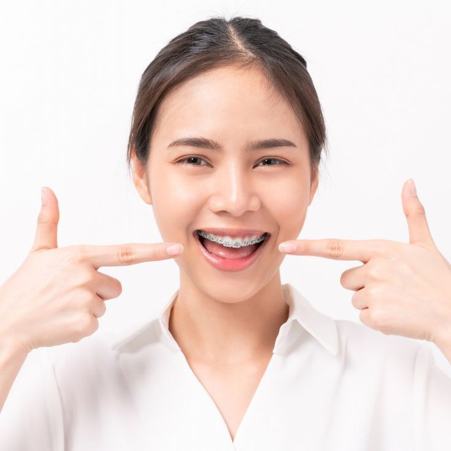 100 triệu để đổi nụ cười: Có đáng không? - Ảnh 4. 100 triệu để đổi nụ cười: Có đáng không? - Ảnh 4.
