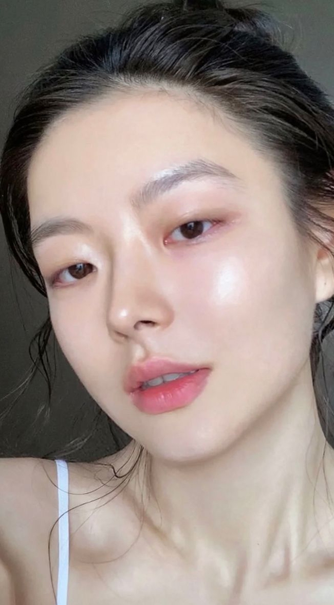 Mùa hè đừng chỉ bôi kem chống nắng, ăn đúng món này mỗi ngày giúp da chống tia UV, tăng collagen và căng bóng - Ảnh 6. Mùa hè đừng chỉ bôi kem chống nắng, ăn đúng món này mỗi ngày giúp da chống tia UV, tăng collagen và căng bóng - Ảnh 6.