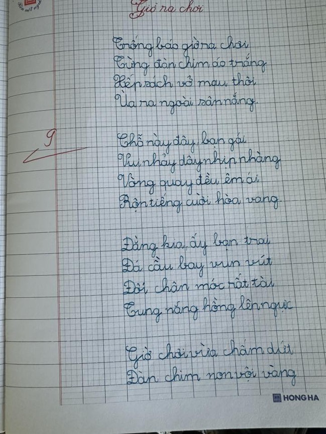 Bà mẹ "bóc phốt" con lười, ẩu, chữ viết kinh hoàng nhưng giành loạt huy chương vàng môn Toán, nhiều người hoài nghi: Sao thấy "ảo ảo" thế này! - Ảnh 4. Bà mẹ "bóc phốt" con lười, ẩu, chữ viết kinh hoàng nhưng giành loạt huy chương vàng môn Toán, nhiều người hoài nghi: Sao thấy "ảo ảo" thế này! - Ảnh 4.