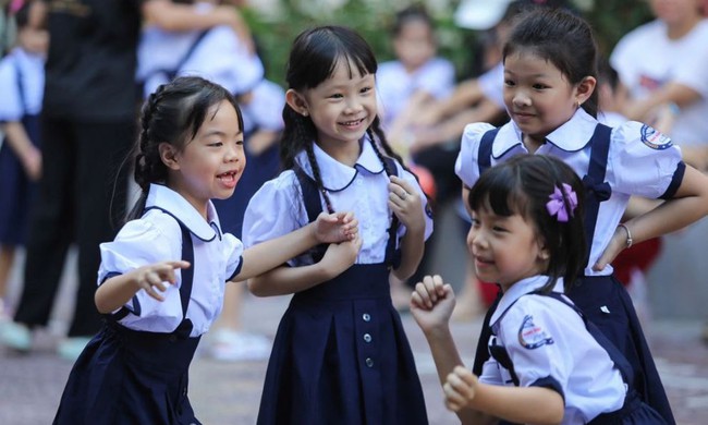 Mới giữa tháng 7 mà nhiều phụ huynh đã háo hức hỏi điều này trên MXH: Nghe mà vui không khí học tập làm sao! - Ảnh 1. Mới giữa tháng 7 mà nhiều phụ huynh đã háo hức hỏi điều này trên MXH: Nghe mà vui không khí học tập làm sao! - Ảnh 1.