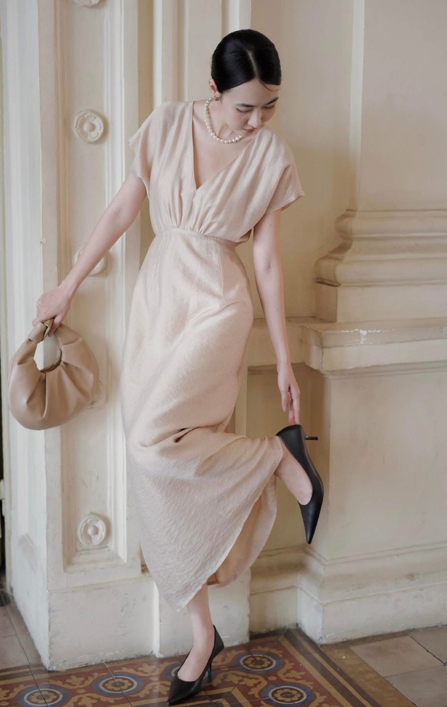 Váy lụa - Ảnh 19. Váy lụa - Ảnh 19.