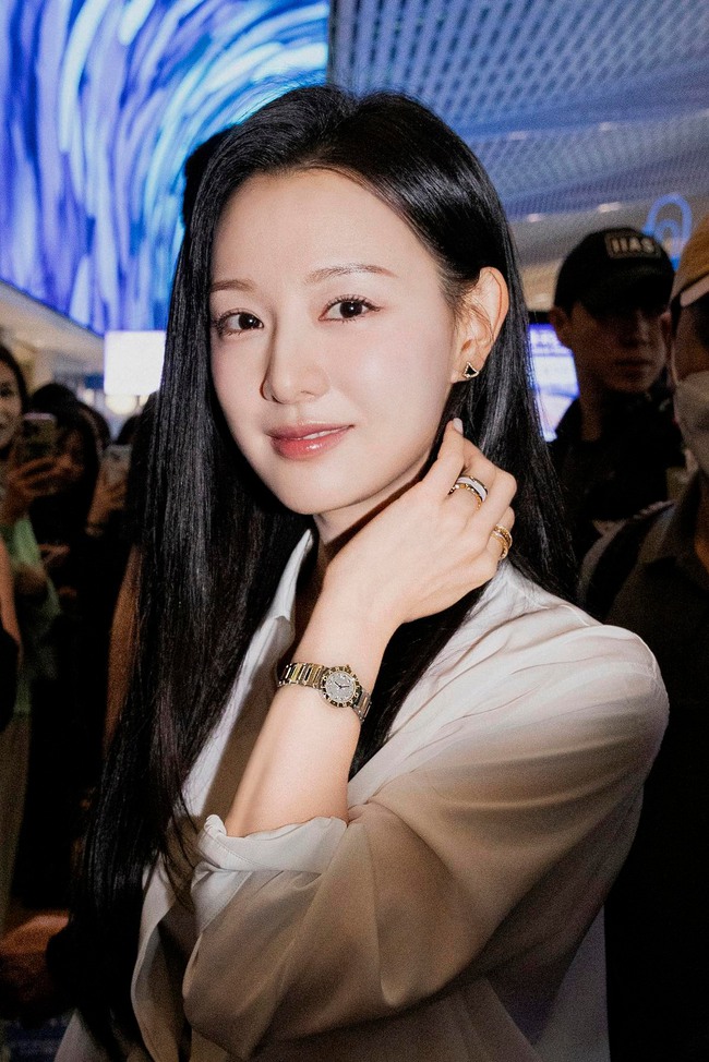 Món nước dân dã người Việt thường đổ đi Kim Ji Won lại chăm uống để da trắng mịn, căng mọng collagen, còn trữ đầy tủ lạnh dùng dần khi bận rộn - Ảnh 4.