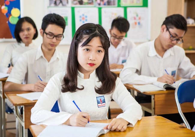 Một thay đổi QUAN TRỌNG khiến học sinh chuyên TOÀN QUỐC phấn khởi: Như "hổ mọc thêm cánh" - Ảnh 1. Một thay đổi QUAN TRỌNG khiến học sinh chuyên TOÀN QUỐC phấn khởi: Như "hổ mọc thêm cánh" - Ảnh 1.