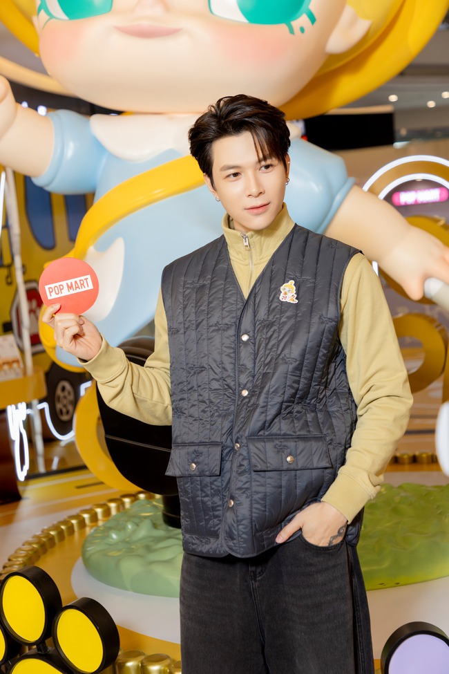 Maison Kitsuné: Tủ đồ của cáo, phong cách của bạn - Ảnh 1. Maison Kitsuné: Tủ đồ của cáo, phong cách của bạn - Ảnh 1.