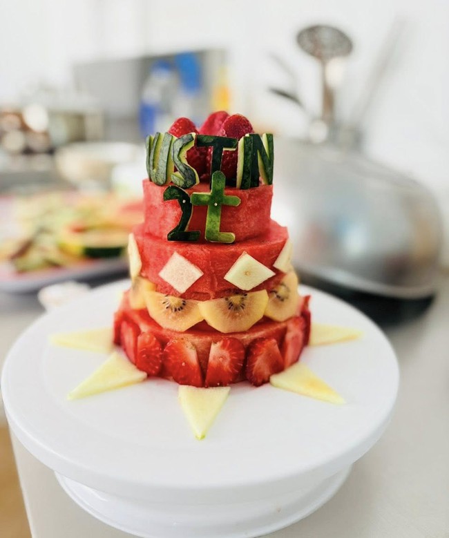 Ở TP.HCM, có ngôi trường xinh như mơ với cách tổ chức sinh nhật cho trẻ cực độc lạ: Nhìn chiếc bánh là thấy tình yêu thương! - Ảnh 14.