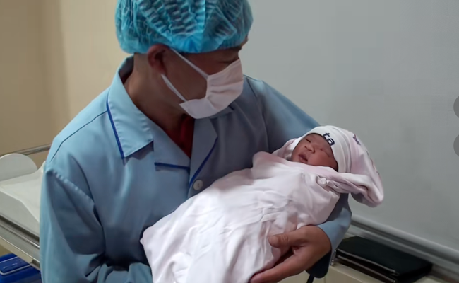 Căn phòng ở cữ sau sinh của ái nữ nhà Xuân Hinh có gì đặc biệt mà trị giá 60 triệu - Ảnh 1. Căn phòng ở cữ sau sinh của ái nữ nhà Xuân Hinh có gì đặc biệt mà trị giá 60 triệu - Ảnh 1.