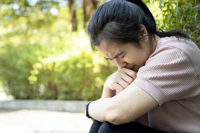Bà mẹ TP.HCM bật khóc: “Tôi trượt mất thiên chức làm mẹ rồi” - Góc khuất dạy con ít ai ngờ của gia đình giàu có - Ảnh 2. Bà mẹ TP.HCM bật khóc: “Tôi trượt mất thiên chức làm mẹ rồi” - Góc khuất dạy con ít ai ngờ của gia đình giàu có - Ảnh 2.