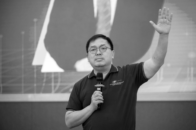 Ông Hoàng Nam Tiến qua đời - Ảnh 1. Ông Hoàng Nam Tiến qua đời - Ảnh 1.
