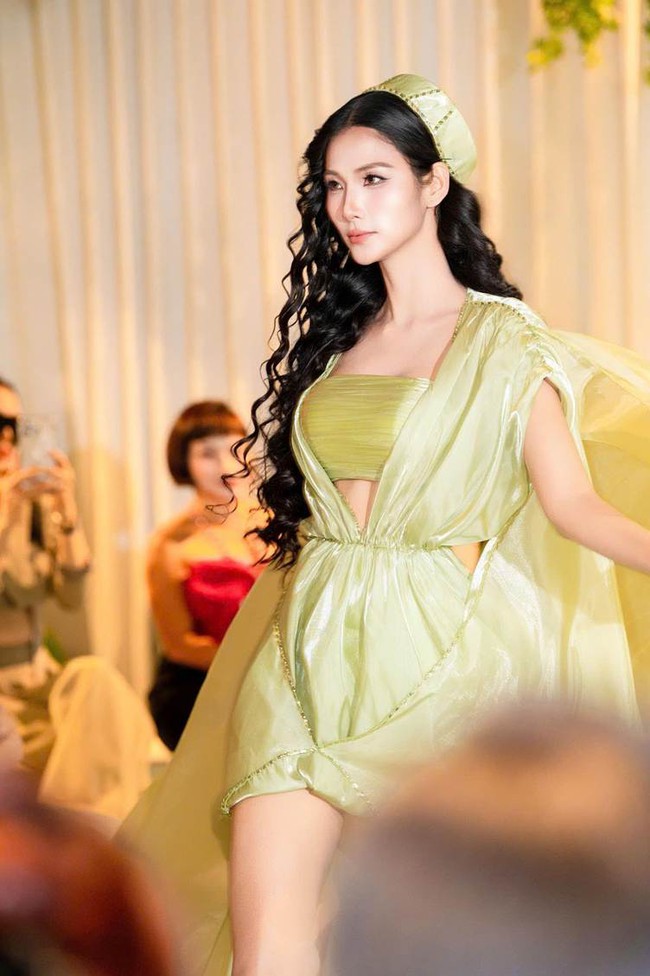 BST This Summer: Bản giao hưởng mùa hạ của NTK Thanh Hương Bùi - Ảnh 2. BST This Summer: Bản giao hưởng mùa hạ của NTK Thanh Hương Bùi - Ảnh 2.
