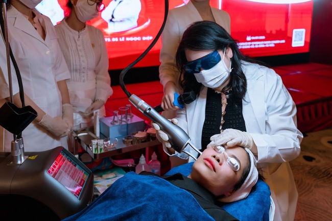 Nám da: Làm thế nào để điều trị hiệu quả theo khuyến cáo của chuyên gia da liễu? - Ảnh 3. Nám da: Làm thế nào để điều trị hiệu quả theo khuyến cáo của chuyên gia da liễu? - Ảnh 3.