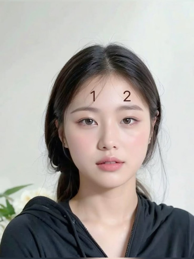 Nhiều chị em “cầu cứu” cộng đồng mạng chọn dáng lông mày: Khi cái đẹp cần thêm một cú hích từ số đông - Ảnh 6. Nhiều chị em “cầu cứu” cộng đồng mạng chọn dáng lông mày: Khi cái đẹp cần thêm một cú hích từ số đông - Ảnh 6.