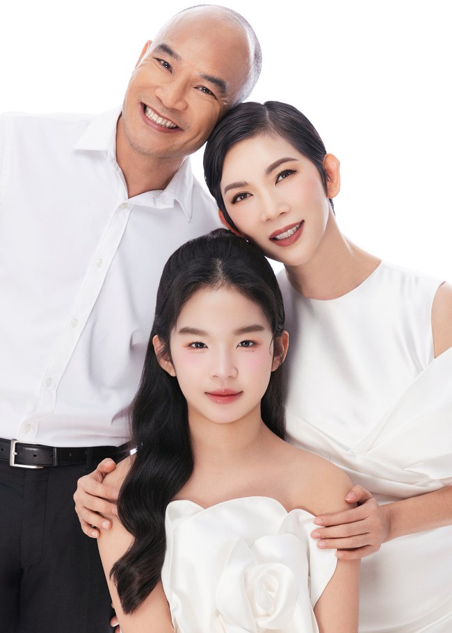 Siêu mẫu Xuân Lan tuổi 47 vẫn cực kỳ trẻ trung: Có 1 thói quen ăn chống già, trị nám chị em ngoài 30 nên học hỏi - Ảnh 1. Siêu mẫu Xuân Lan tuổi 47 vẫn cực kỳ trẻ trung: Có 1 thói quen ăn chống già, trị nám chị em ngoài 30 nên học hỏi - Ảnh 1.