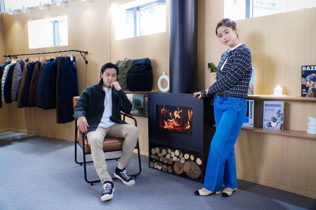 Jeans v&agrave; len &ldquo;c&ocirc;ng ph&aacute;&rdquo; tủ đồ hội s&agrave;nh mặc, cặp anh em Duy Kh&aacute;nh - B&ugrave;i C&ocirc;ng Nam cũng kh&ocirc;ng phải ngoại lệ - Ảnh 8.
