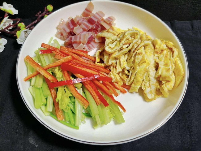 Tôi rất thích nấu canh đậu phụ theo cách này: Mềm thanh, tươi ngon và hấp dẫn, vừa dọn ra là ăn hết ngay - Ảnh 2. Tôi rất thích nấu canh đậu phụ theo cách này: Mềm thanh, tươi ngon và hấp dẫn, vừa dọn ra là ăn hết ngay - Ảnh 2.