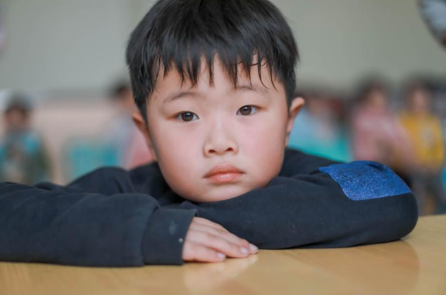 Ngỡ ngàng: 1 hành động trông "dị hợm" ở trẻ lại được nhà tâm lý người Nga chỉ ra là biểu hiểu của trí tuệ vượt trội! - Ảnh 1. Ngỡ ngàng: 1 hành động trông "dị hợm" ở trẻ lại được nhà tâm lý người Nga chỉ ra là biểu hiểu của trí tuệ vượt trội! - Ảnh 1.