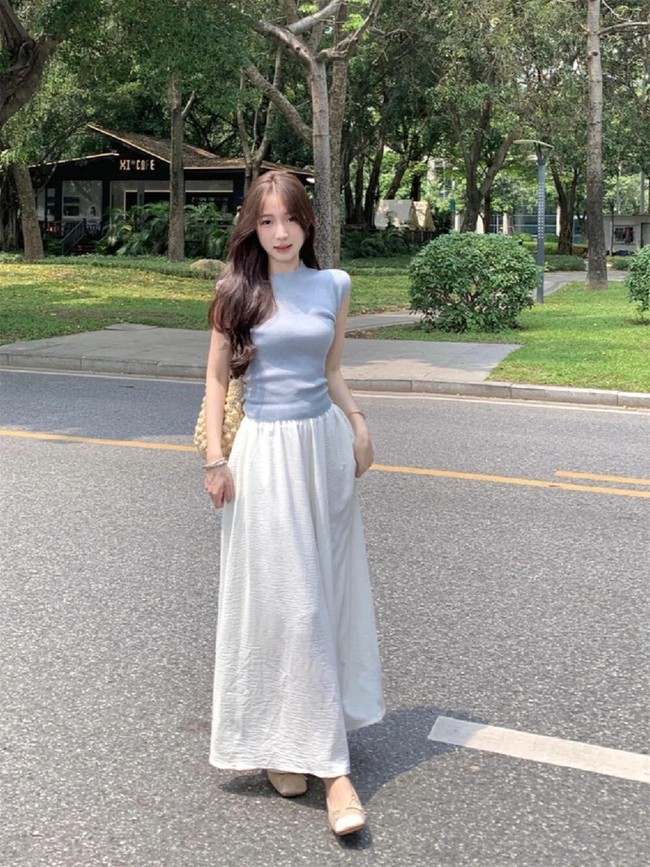 Đầu hè thu hút mọi ánh nhìn: "Ba món đồ cơ bản" tạo nên phong cách tối giản thanh lịch – bí kíp phối đồ dành cho bạn - Ảnh 8. Đầu hè thu hút mọi ánh nhìn: "Ba món đồ cơ bản" tạo nên phong cách tối giản thanh lịch – bí kíp phối đồ dành cho bạn - Ảnh 8.