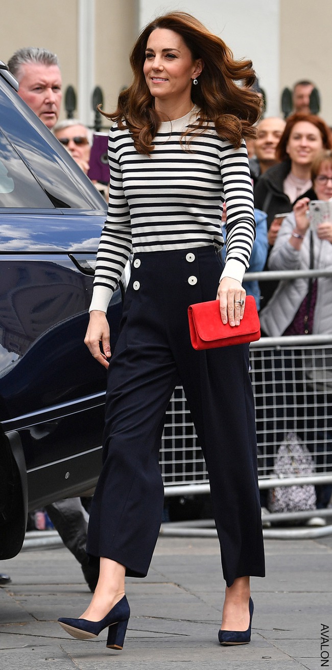 kate-middleton-nautical-trousers-763x1536-17558430211282085305313.jpg