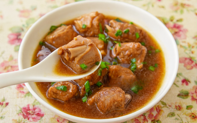 Không cần sữa ngoại tiền triệu: 4 món ăn dân dã giúp phụ nữ tuổi trung niên dưỡng xương chắc khỏe - Ảnh 4. Không cần sữa ngoại tiền triệu: 4 món ăn dân dã giúp phụ nữ tuổi trung niên dưỡng xương chắc khỏe - Ảnh 4.