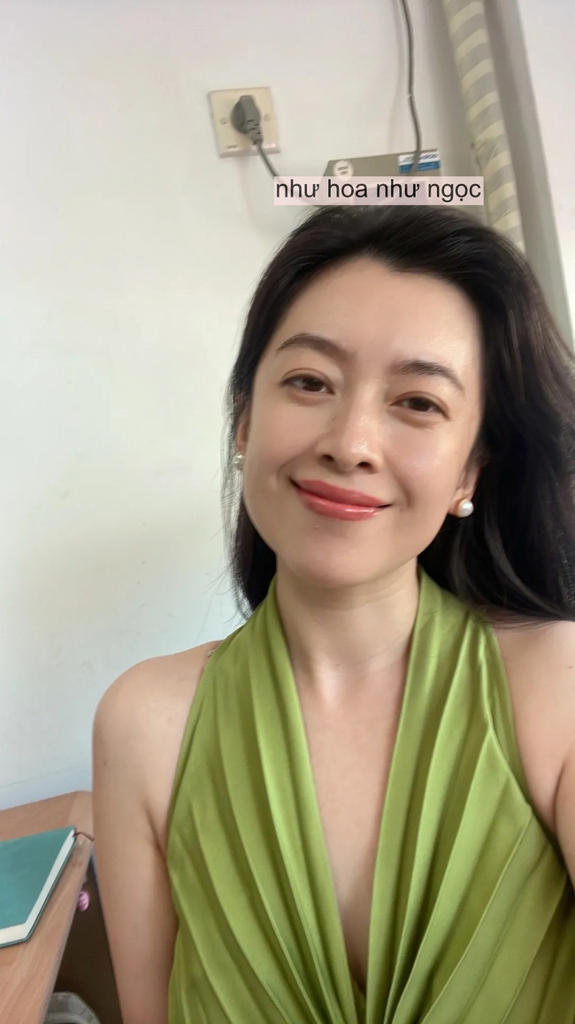Tôi đã nhận được “phúc báo” sau 10 năm uống collagen: 40 tuổi da sáng, tóc dày, tinh thần trẻ lại - Ảnh 3. Tôi đã nhận được “phúc báo” sau 10 năm uống collagen: 40 tuổi da sáng, tóc dày, tinh thần trẻ lại - Ảnh 3.