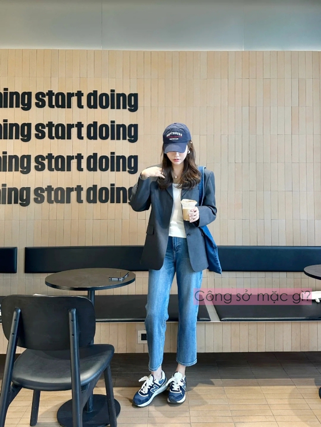 Đã thử nhiều phong cách, tôi thấy blazer quần lửng mới là outfit hack dáng chuẩn nhất - Ảnh 7. Đã thử nhiều phong cách, tôi thấy blazer quần lửng mới là outfit hack dáng chuẩn nhất - Ảnh 7.