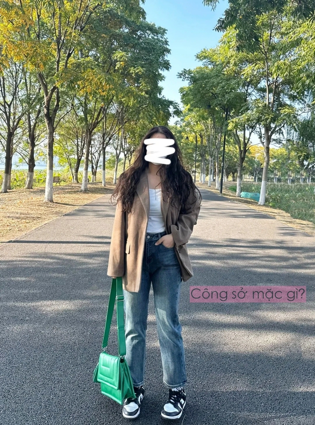 Đã thử nhiều phong cách, tôi thấy blazer quần lửng mới là outfit hack dáng chuẩn nhất - Ảnh 6. Đã thử nhiều phong cách, tôi thấy blazer quần lửng mới là outfit hack dáng chuẩn nhất - Ảnh 6.