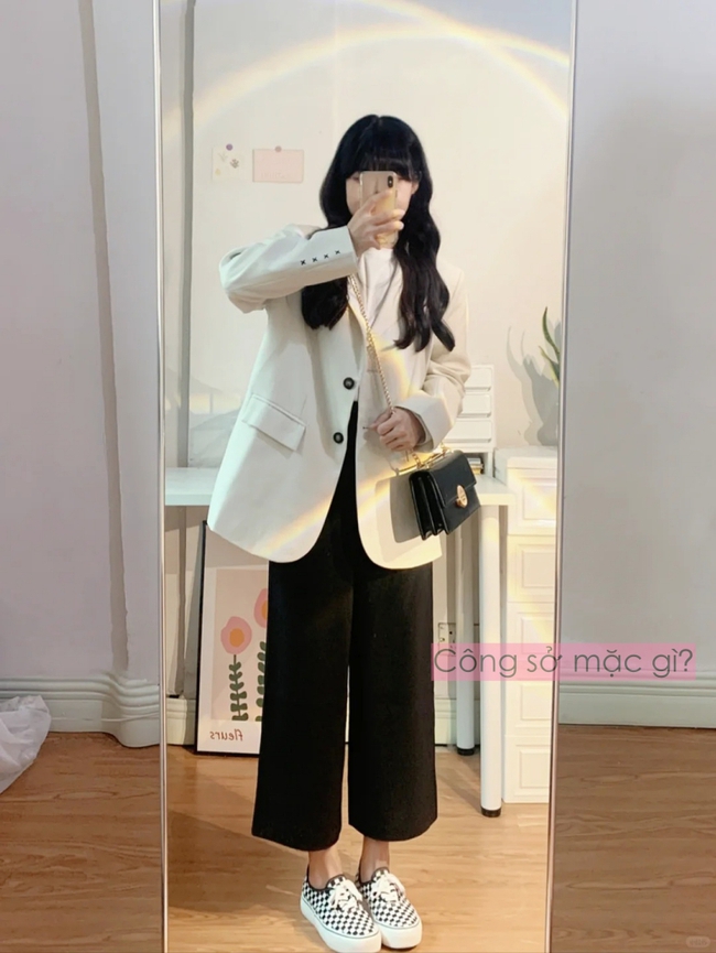 Đã thử nhiều phong cách, tôi thấy blazer quần lửng mới là outfit hack dáng chuẩn nhất - Ảnh 10. Đã thử nhiều phong cách, tôi thấy blazer quần lửng mới là outfit hack dáng chuẩn nhất - Ảnh 10.