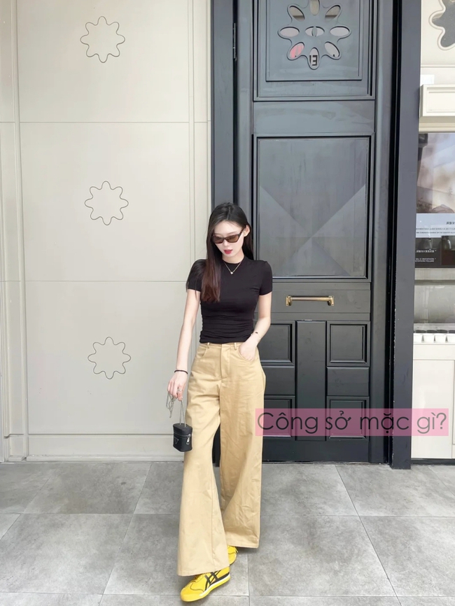 Tôi từng lo quần ống rộng khó mặc, nhưng giày thể thao đã thay đổi suy nghĩ ấy - Ảnh 9.
