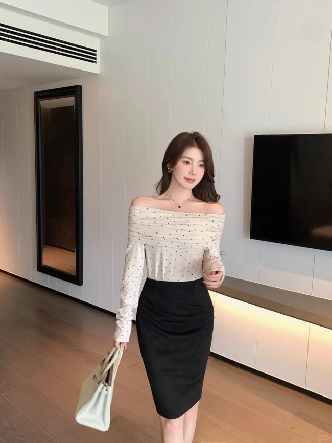Đầu hạ mặc váy thật sự quá đẹp, những set váy này vừa thanh lịch vừa tôn dáng, sang trọng mà vẫn trẻ trung - Ảnh 6. Đầu hạ mặc váy thật sự quá đẹp, những set váy này vừa thanh lịch vừa tôn dáng, sang trọng mà vẫn trẻ trung - Ảnh 6.