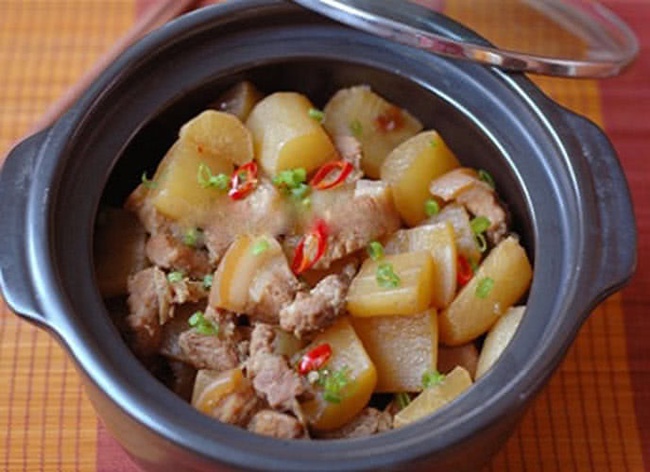 Khỏe chân tay suốt mùa thu nhờ 3 loại củ quả quen thuộc, rẻ mà quý bán đầy ở chợ Việt - Ảnh 1. Khỏe chân tay suốt mùa thu nhờ 3 loại củ quả quen thuộc, rẻ mà quý bán đầy ở chợ Việt - Ảnh 1.