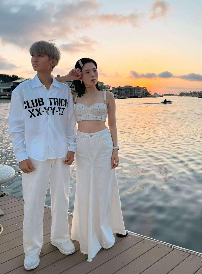 Quý tử "xịn sò" nhất showbiz Việt: Mẹ là ca sĩ nổi tiếng, bố là đại gia, mới ít tuổi đã được nuôi dạy thật đáng ghen tỵ - Ảnh 1. Quý tử "xịn sò" nhất showbiz Việt: Mẹ là ca sĩ nổi tiếng, bố là đại gia, mới ít tuổi đã được nuôi dạy thật đáng ghen tỵ - Ảnh 1.