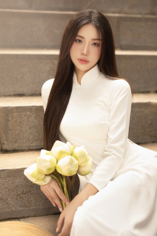 Nguyễn Thị Th&ugrave;y Chang đăng quang &Aacute; kh&ocirc;i 1, Hoa kh&ocirc;i Thanh lịch H&agrave; Nội 2025 - Ảnh 3.