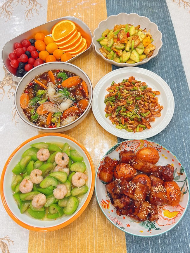 4 mâm cơm nhà đơn giản mà ngon "hết sảy", nấu nhanh lại đủ chất cho cả gia đình, đảm bảo nồi cơm sạch veo - Ảnh 4. 4 mâm cơm nhà đơn giản mà ngon "hết sảy", nấu nhanh lại đủ chất cho cả gia đình, đảm bảo nồi cơm sạch veo - Ảnh 4.