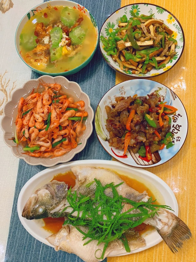 4 mâm cơm nhà đơn giản mà ngon "hết sảy", nấu nhanh lại đủ chất cho cả gia đình, đảm bảo nồi cơm sạch veo - Ảnh 5. 4 mâm cơm nhà đơn giản mà ngon "hết sảy", nấu nhanh lại đủ chất cho cả gia đình, đảm bảo nồi cơm sạch veo - Ảnh 5.