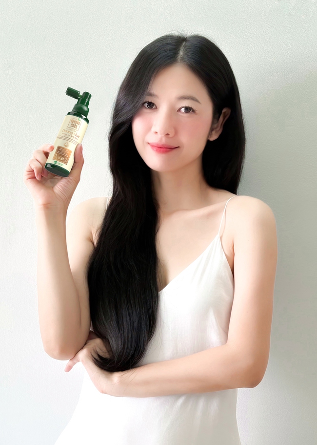 Học sao Việt bí quyết dưỡng và hỗ trợ tóc mới mọc chắc khoẻ! - Ảnh 3.