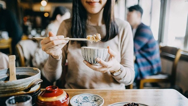 Người sống thọ thường có 5 thói quen ăn uống bổ nội tạng, khỏe toàn thân, nếu bạn có đủ thì xin chúc mừng! - Ảnh 3.