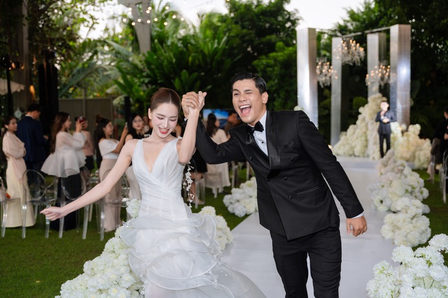 Love & Wedding 2025: Sự kiện cưới lần đầu có mặt tại An Lâm Retreats Saigon River - Ảnh 4. Love & Wedding 2025: Sự kiện cưới lần đầu có mặt tại An Lâm Retreats Saigon River - Ảnh 4.