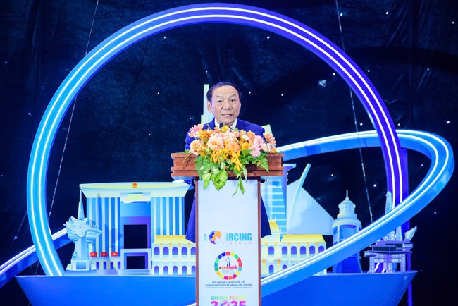 Lần đầu tiên, ba hoạt động “trọng điểm” tổ chức đồng thời tại siêu đô thị TPHCM - Ảnh 4. Lần đầu tiên, ba hoạt động “trọng điểm” tổ chức đồng thời tại siêu đô thị TPHCM - Ảnh 4.