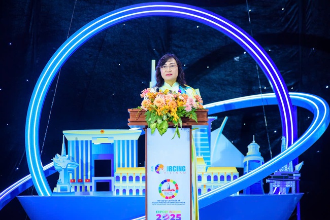 Lần đầu tiên, ba hoạt động “trọng điểm” tổ chức đồng thời tại siêu đô thị TPHCM - Ảnh 6. Lần đầu tiên, ba hoạt động “trọng điểm” tổ chức đồng thời tại siêu đô thị TPHCM - Ảnh 6.