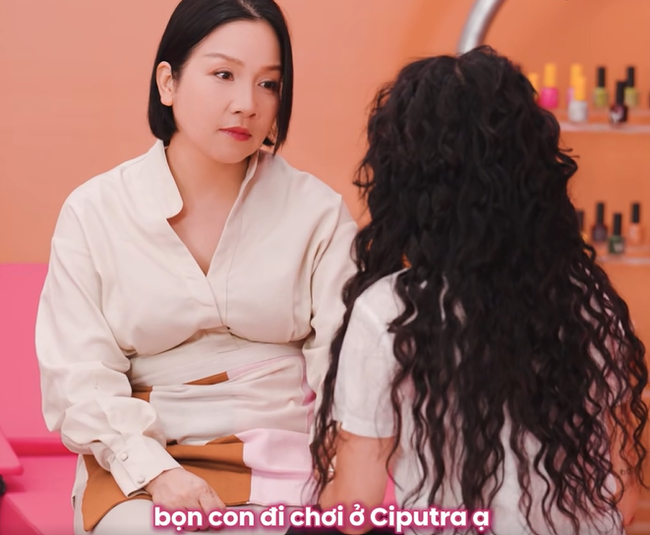 Mỹ Linh hỏi con gái có từng giấu mẹ chuyện gì không nhưng chính cô lại lộ bí mật quá khứ khiến khán giả cười chảy nước mắt - Ảnh 1. Mỹ Linh hỏi con gái có từng giấu mẹ chuyện gì không nhưng chính cô lại lộ bí mật quá khứ khiến khán giả cười chảy nước mắt - Ảnh 1.