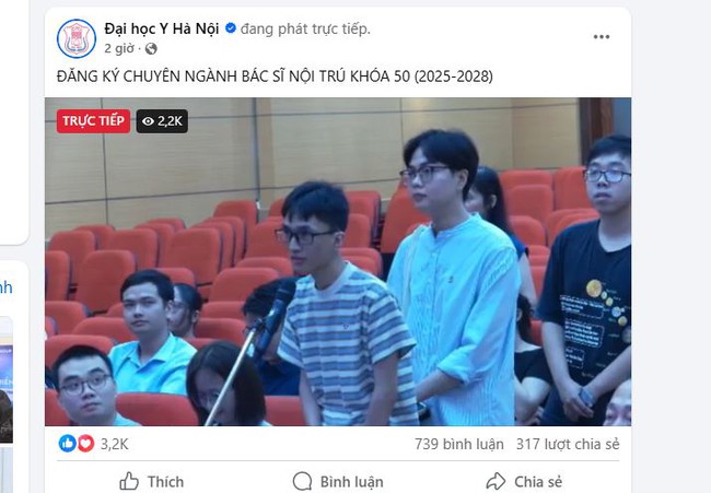 Hàng nghìn người vào xem buổi phát trực tiếp của trường ĐH TOP 1 Việt Nam: Chào mừng đến với "cuộc chơi" của những bộ não siêu giỏi! - Ảnh 2. Hàng nghìn người vào xem buổi phát trực tiếp của trường ĐH TOP 1 Việt Nam: Chào mừng đến với "cuộc chơi" của những bộ não siêu giỏi! - Ảnh 2.