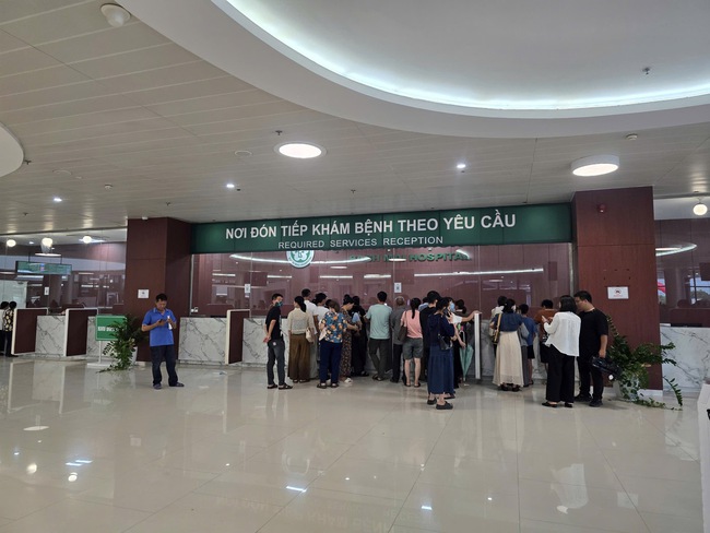 Khai trương Bệnh viện Bạch Mai cơ sở Ninh Bình, đưa dịch vụ y tế tuyến cuối đến gần người dân - Ảnh 3.