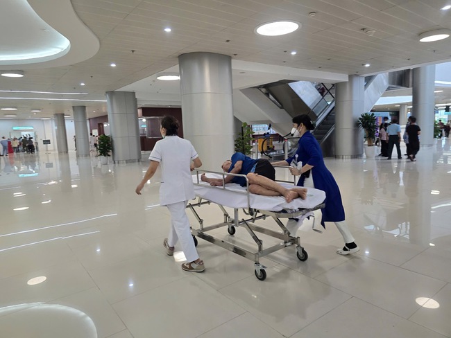 Khai trương Bệnh viện Bạch Mai cơ sở Ninh Bình, đưa dịch vụ y tế tuyến cuối đến gần người dân - Ảnh 5.
