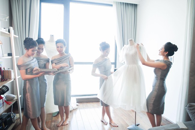 Những thiết kế váy cưới đậm chất cổ tíchcủa sao Việt trong năm 2016 - Ảnh 17.