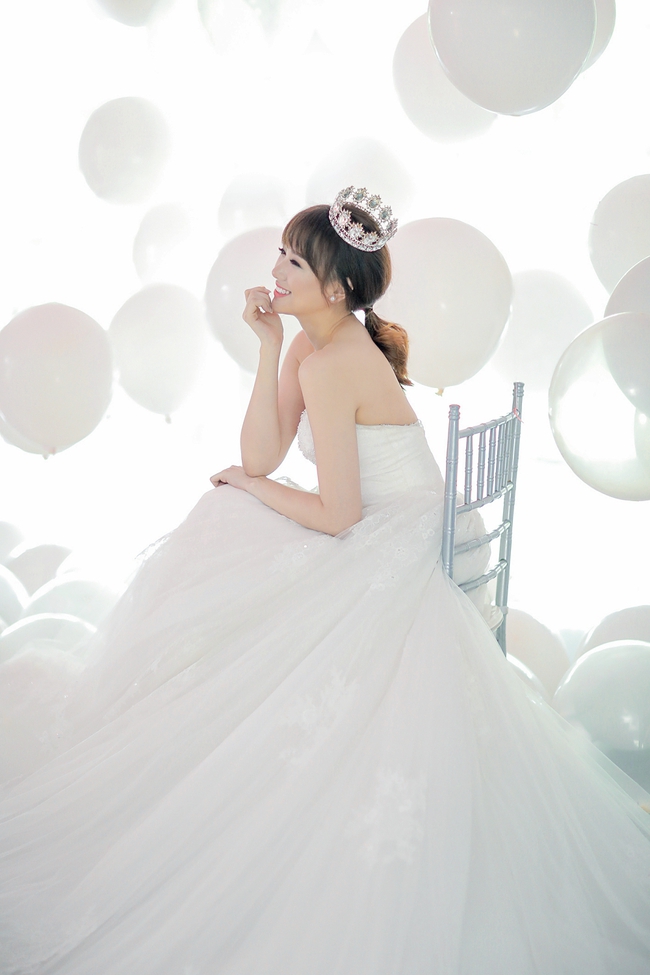 Trấn Thành - Hari Won hé lộ bộ ảnh cưới cực kỳ dễ thương - Ảnh 3.