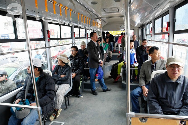 Xe buýt nhanh BRT ở Hà Nội chính thức đi vào vận hành sau thời gian thử nghiệm - Ảnh 5.