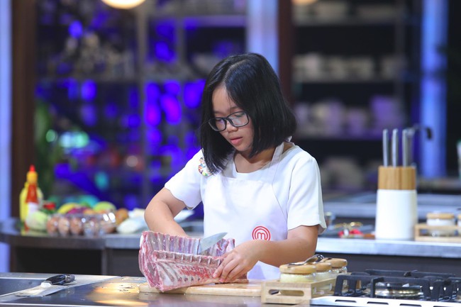 Hot boy 13 tuổi Thanh Hải trở thành Quán quân Vua đầu bếp nhí 2016 - Ảnh 6.